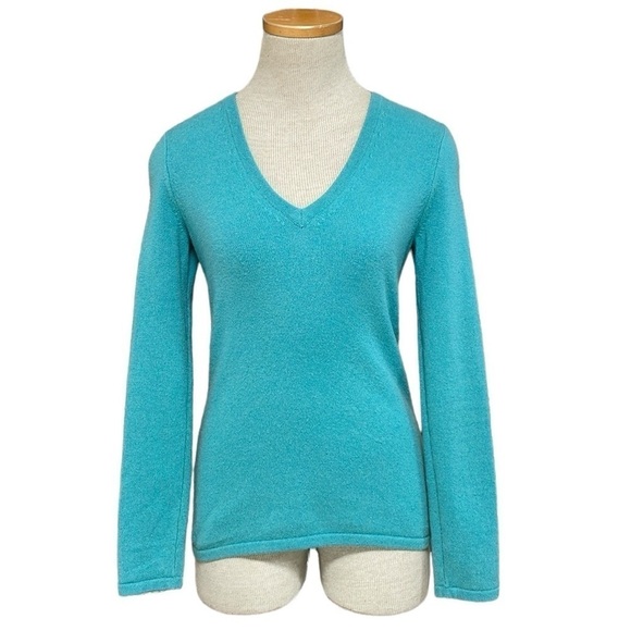 McDuff Essentials Sweater Women's XS Small Blue V-Neck Cashmere Pullover - Picture 1 of 13